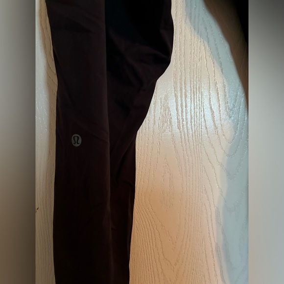 Lululemon Fast and Free Brushed Fabric High-Rise Tight 28" Black Size 18 - Picture 5 of 5